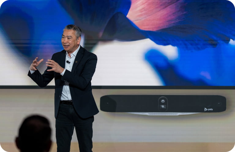 Tuan Tran sur la scène de HP Imagine.
