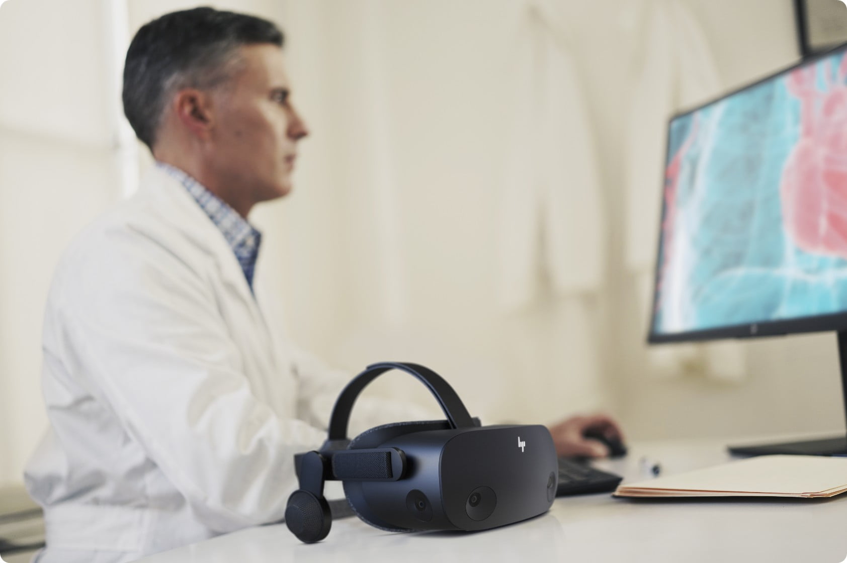 HP Reverb G2 VR Headset | HP® Official Site