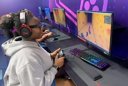 image of a gaming girl